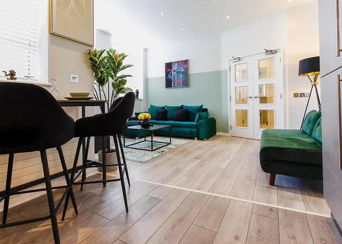 The Lanes Royale - Rose Platinum Properties